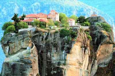 Delphi-Meteora Tour 2 Day